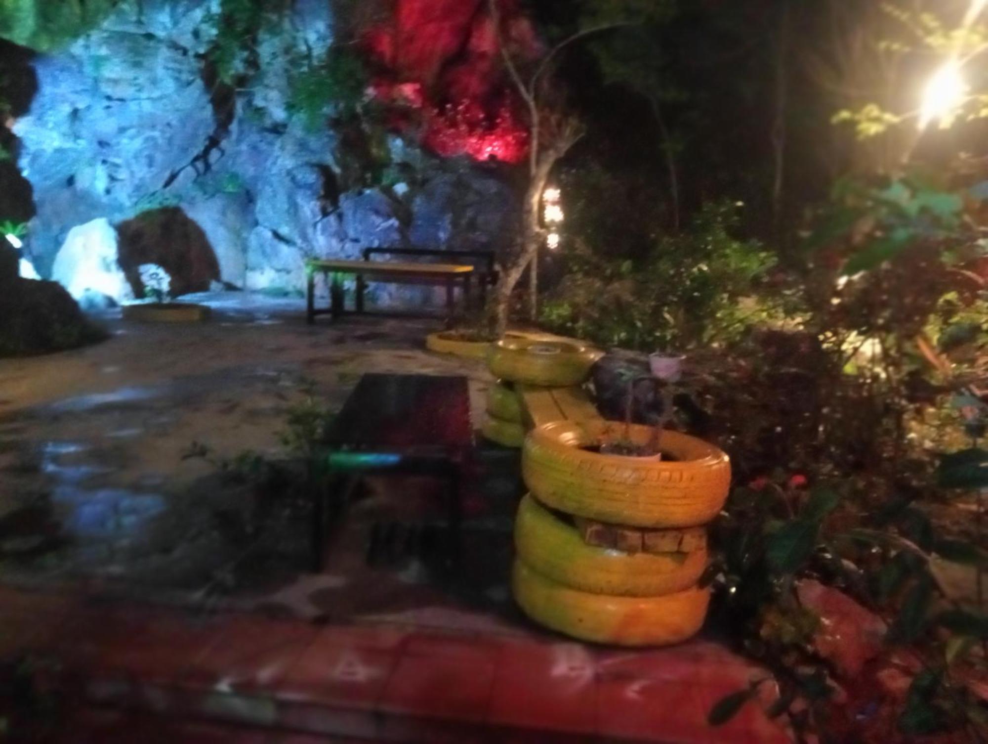 Song Toan Hotel Phong Nha Exterior foto