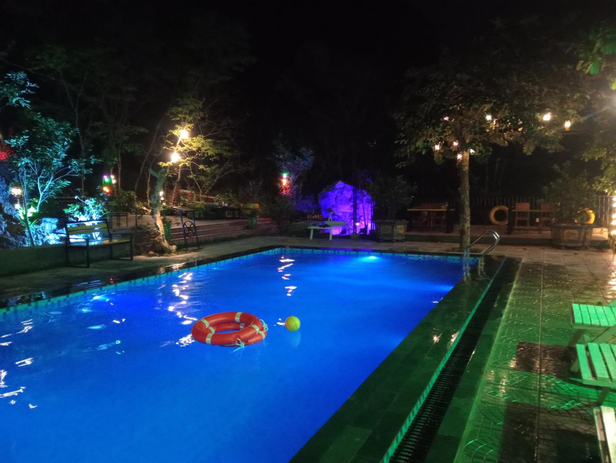 Song Toan Hotel Phong Nha Exterior foto